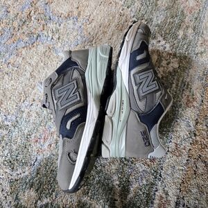 New Balance 920 M920GNS Gray Sneakers 6 / 38.5 Made in England